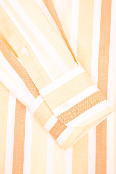 рубашка  из америки вид сбоку