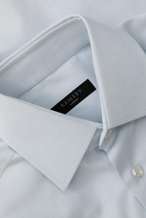 Товар голубого цвета с внутренней стороны