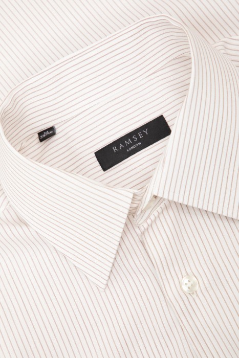 Товар белого цвета с внутренней стороны