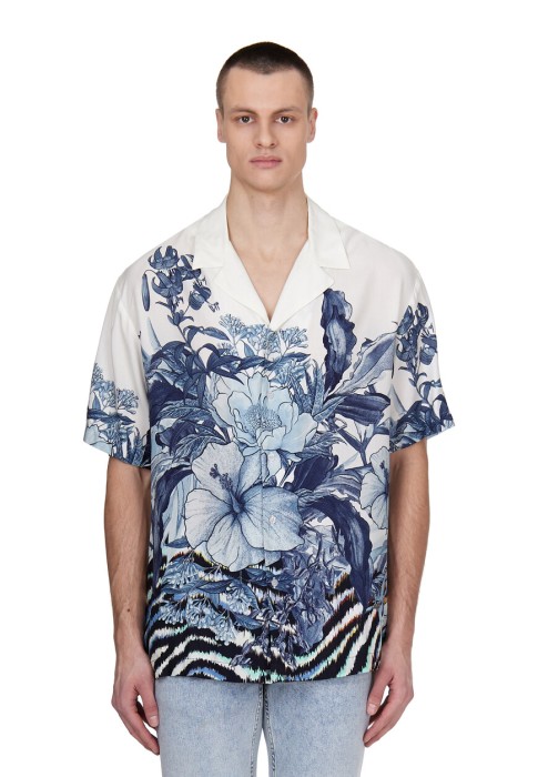 рубашка  из италии вид сбоку