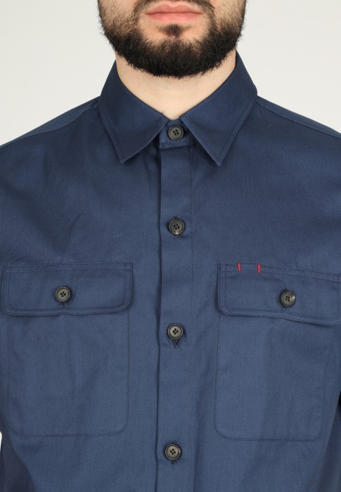 Товар синего цвета с внутренней стороны