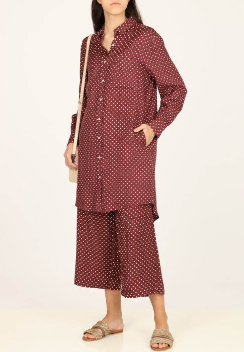 рубашка  по цене 72030 руб вид справа