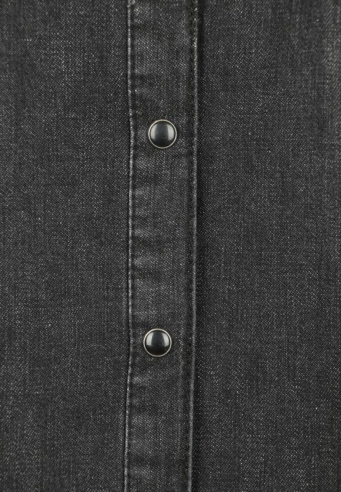 Товар черного цвета с внутренней стороны