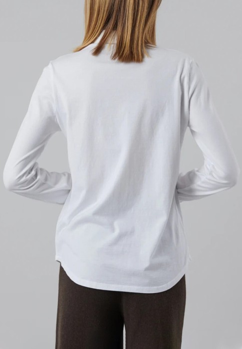 рубашка  из италии вид сбоку