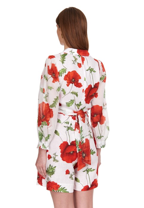 Товар красного цвета с внутренней стороны