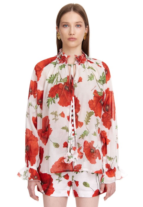 Товар красного цвета с внутренней стороны