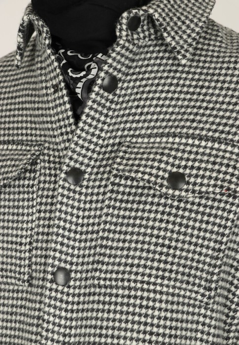 рубашка  из проверенных материалов спереди