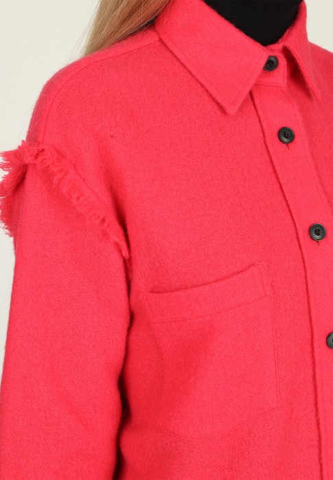 Товар розового цвета с внутренней стороны