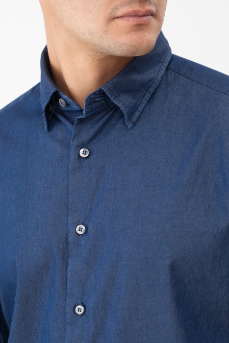 рубашка  из италии вид сбоку