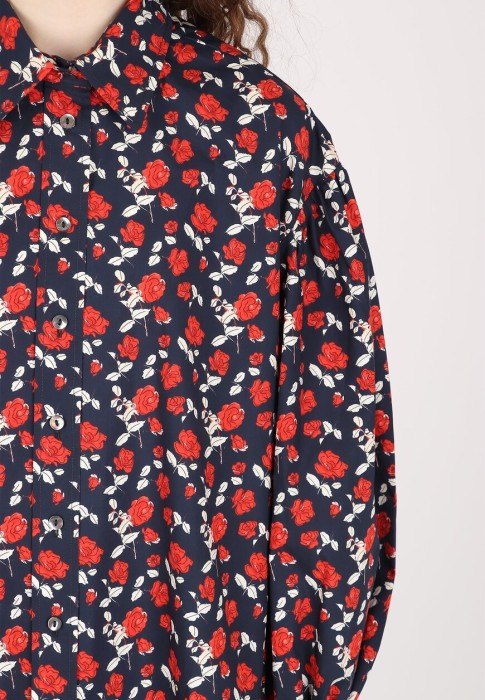 Товар синего цвета с внутренней стороны