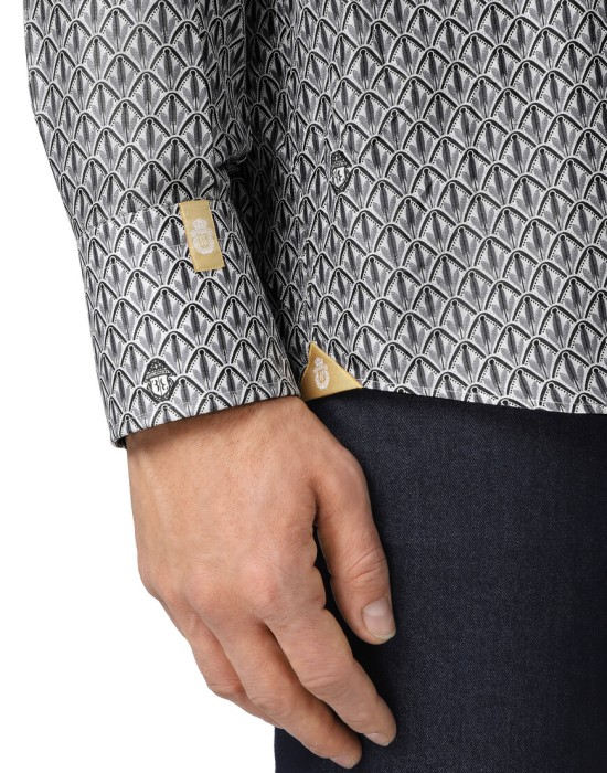 рубашка  из проверенных материалов спереди