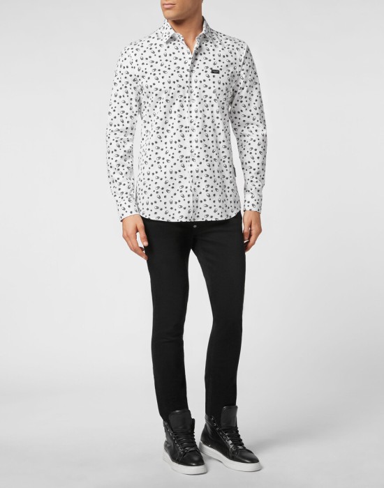 Товар белого цвета с внутренней стороны