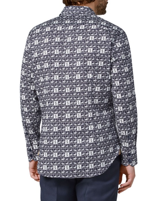 рубашка  из италии вид сбоку