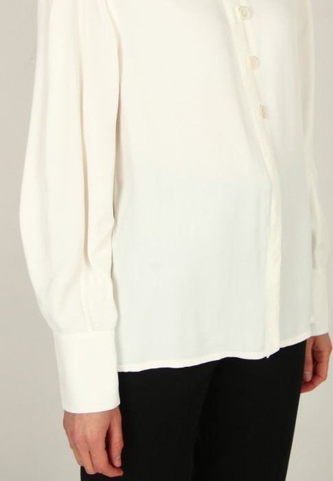 рубашка  из проверенных материалов спереди