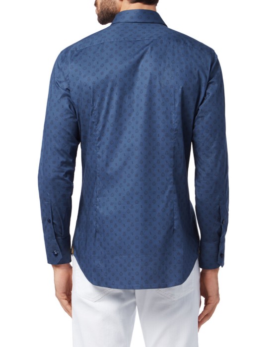 Товар синего цвета с внутренней стороны