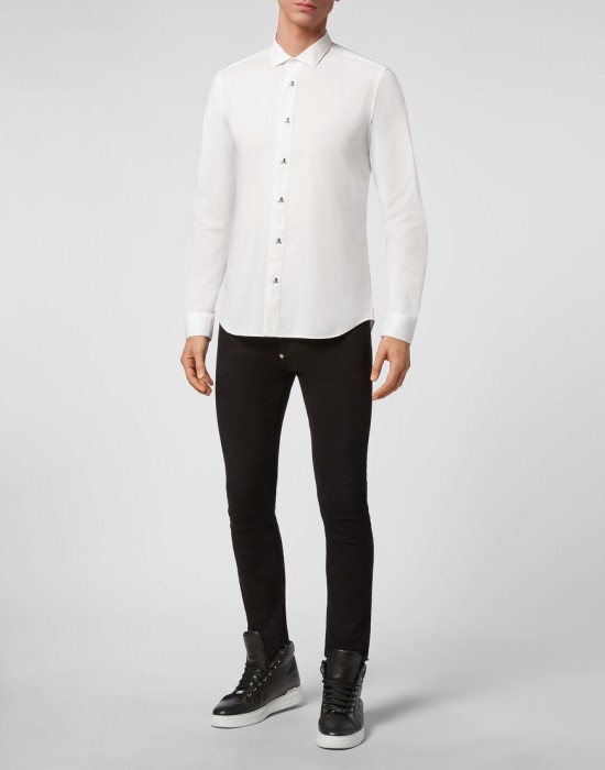 Товар белого цвета с внутренней стороны