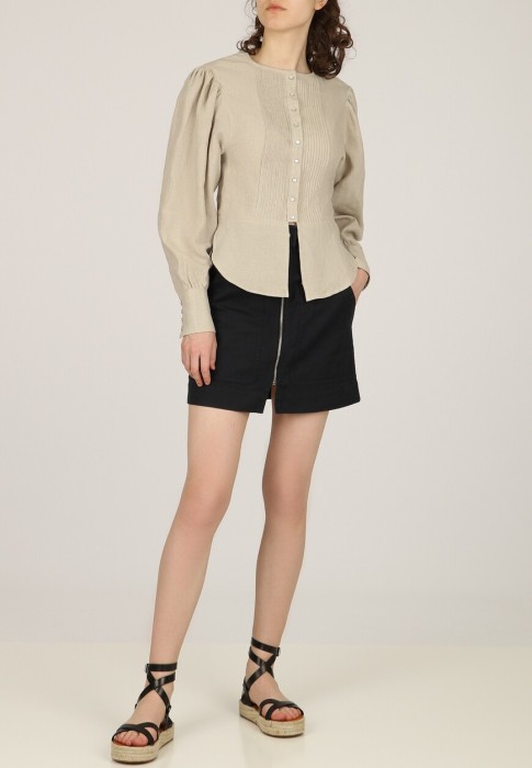 рубашка  по цене 39830 руб вид справа