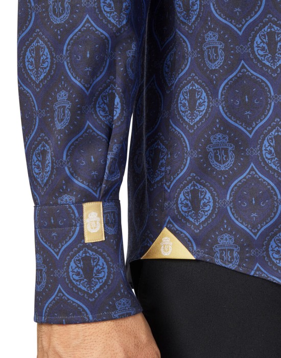 рубашка  из проверенных материалов спереди