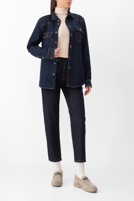 Товар синего цвета с внутренней стороны