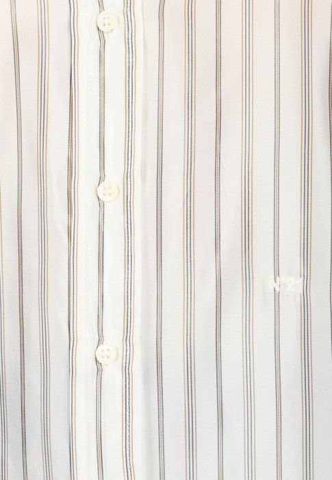 рубашка  из проверенных материалов спереди