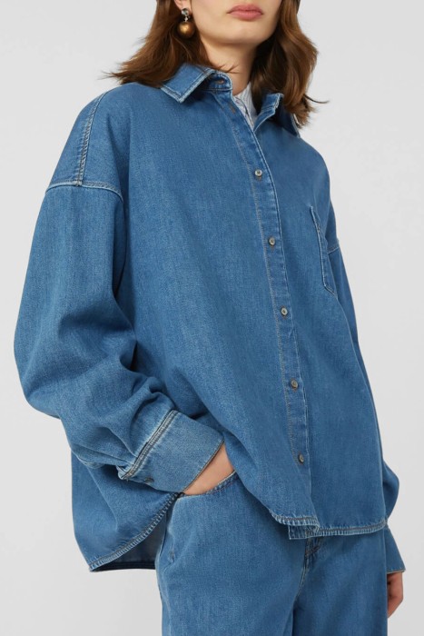 рубашка  из италии вид сбоку