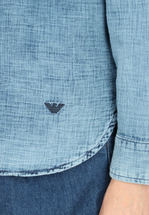 Товар синего цвета с внутренней стороны