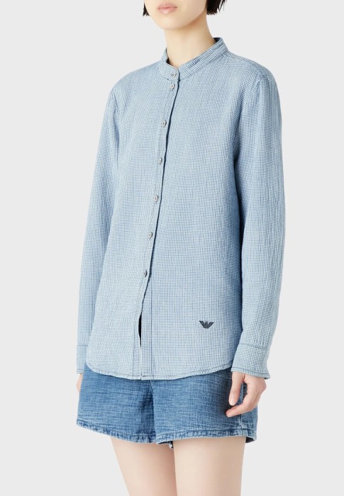 Товар голубого цвета с внутренней стороны