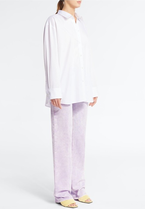 Товар зеленого цвета с внутренней стороны