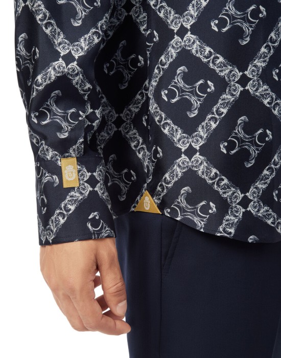 рубашка  из проверенных материалов спереди