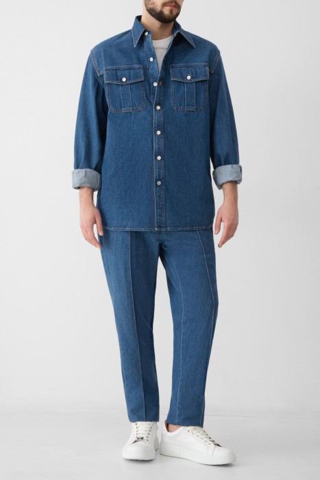 Товар синего цвета с внутренней стороны