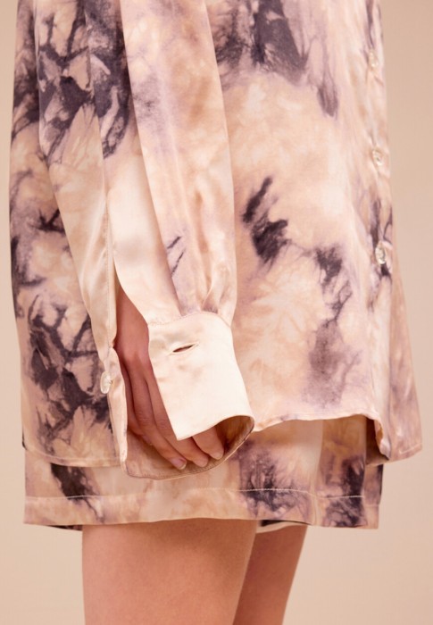 рубашка  из проверенных материалов спереди