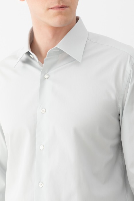 рубашка  из италии вид сбоку