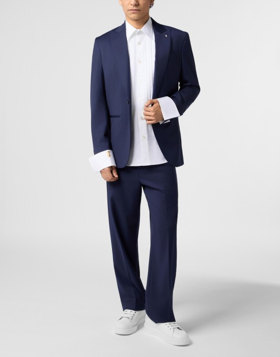 Товар белого цвета с внутренней стороны