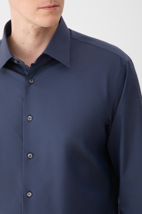 рубашка  из италии вид сбоку