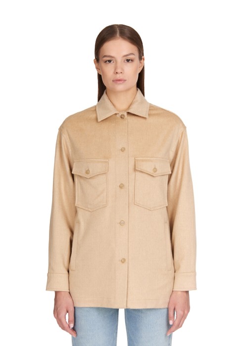 Товар бежевого цвета с внутренней стороны