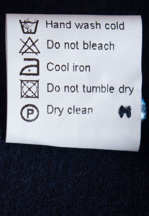 Товар синего цвета с внутренней стороны