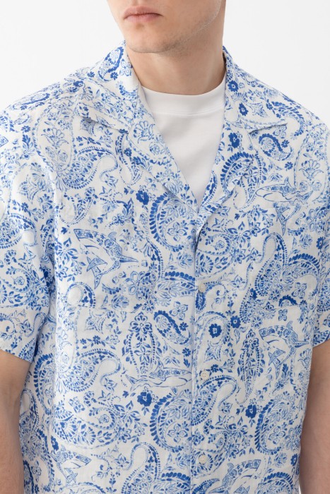 рубашка  из италии вид сбоку