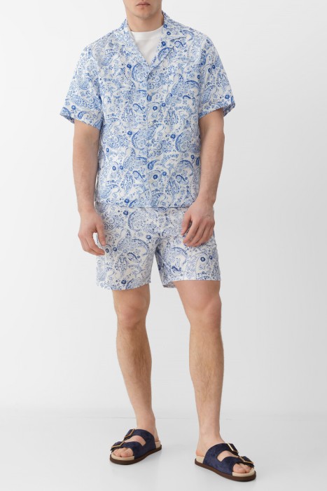 Товар разноцветного цвета с внутренней стороны