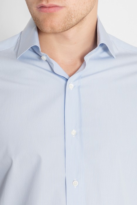 рубашка  из италии вид сбоку