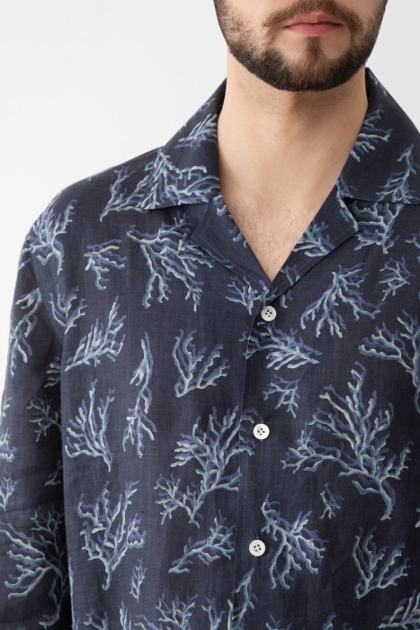 рубашка  из италии вид сбоку