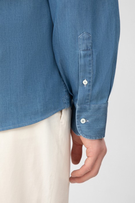 Товар голубого цвета с внутренней стороны