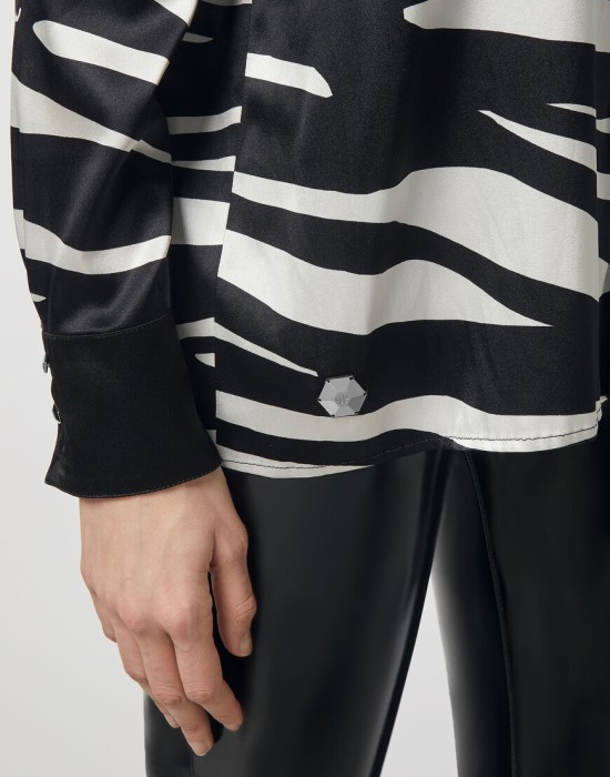 рубашка  из проверенных материалов спереди