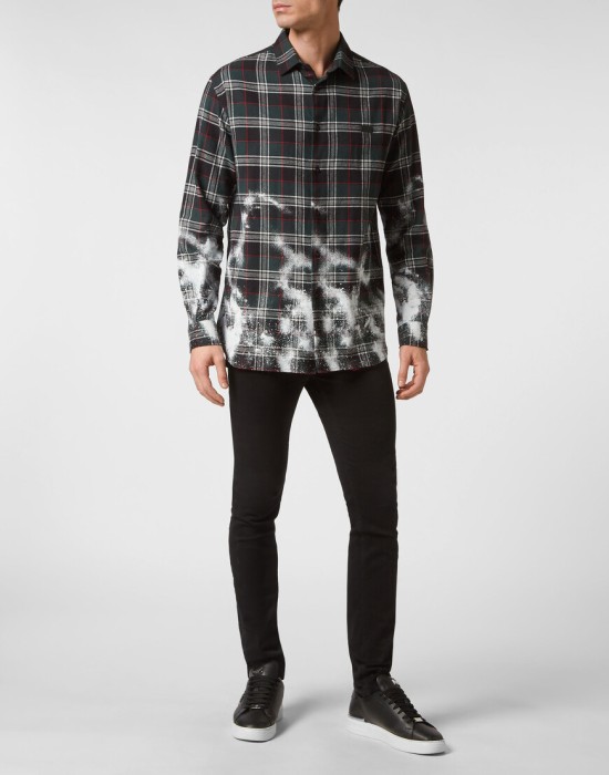 Товар зеленого цвета с внутренней стороны