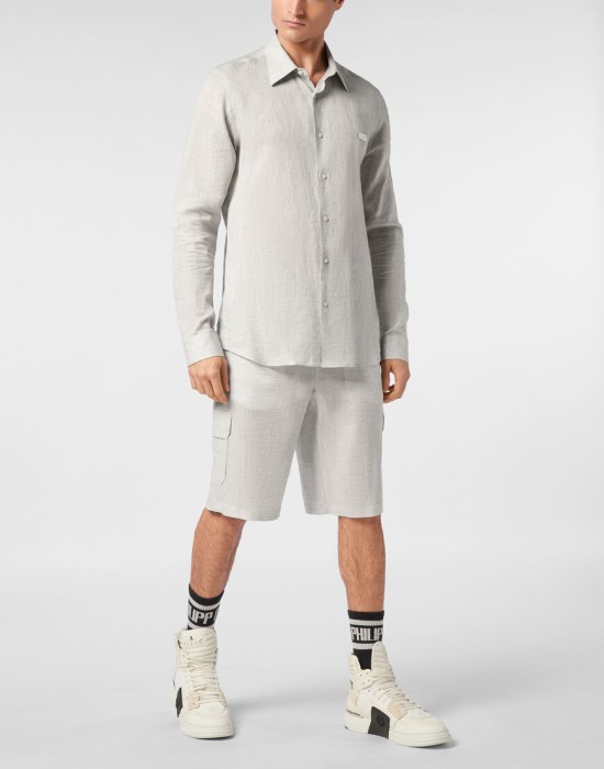 Товар серого цвета с внутренней стороны