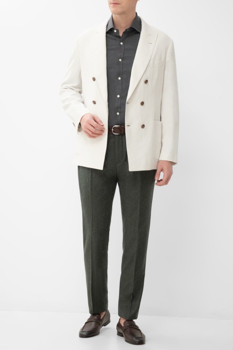 Товар серого цвета с внутренней стороны