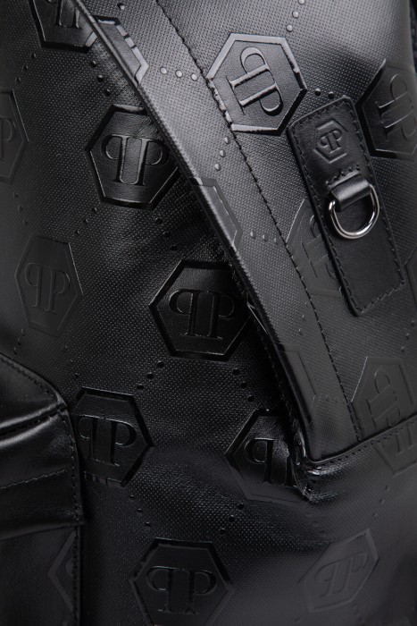 рюкзак  на сезон этого года фотография