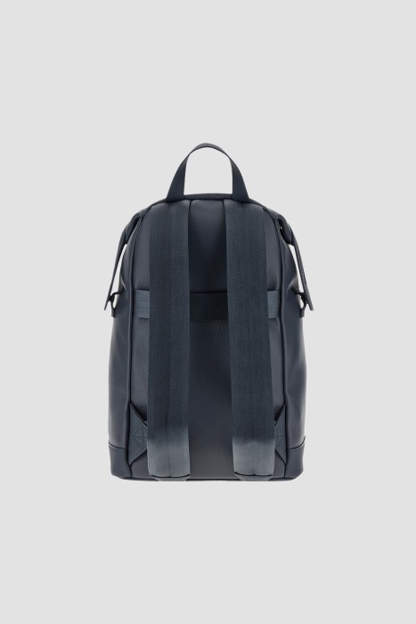 рюкзак  по цене 86000 руб вид справа