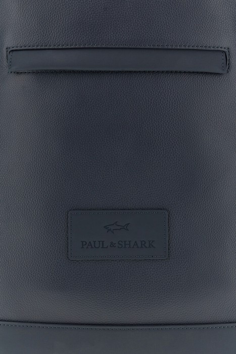 рюкзак  из италии вид сбоку