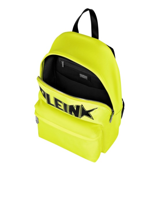 рюкзак  по цене 49745 руб вид справа