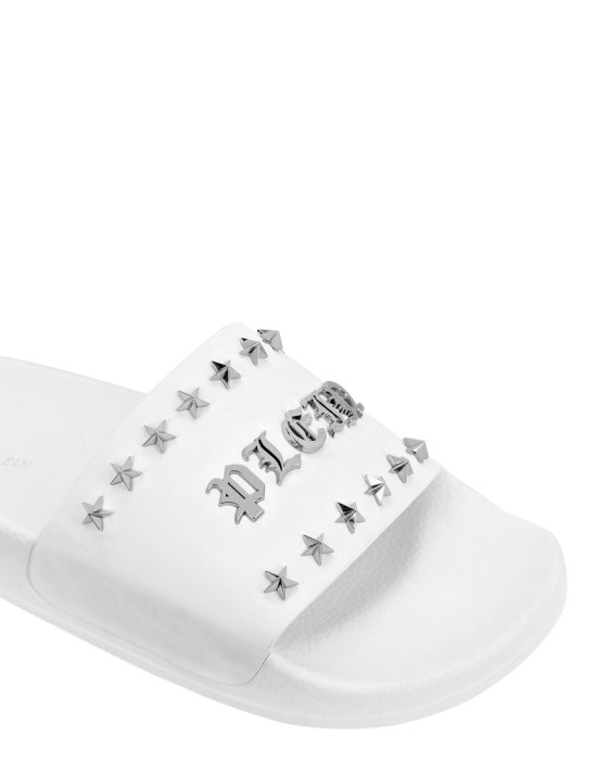 сандалии  по цене 24807 руб вид справа